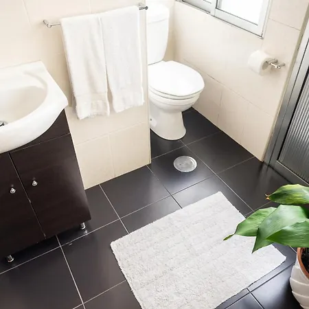 Guest house Almada 2*