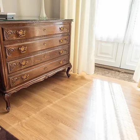 Gæstehus Almada Porto