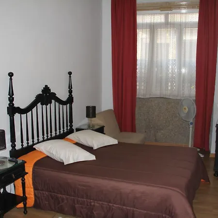 Casa de hóspedes Almada