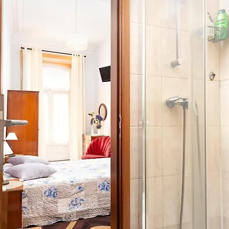 Almada 3* Oporto