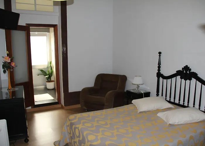 Almada Gasthof Porto