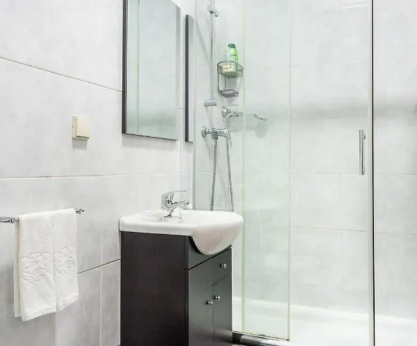 Πανσιόν Almada