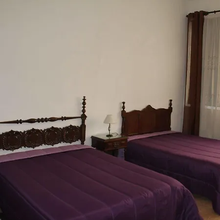 Almada פורטו