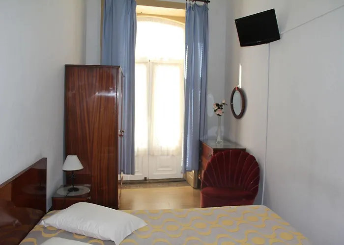 Almada 3* Порту